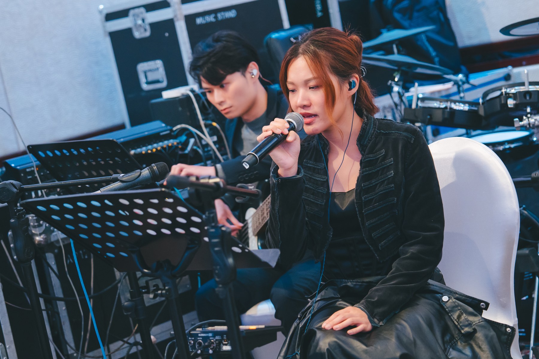 Ivy and Oscar Wedding Gig Performance